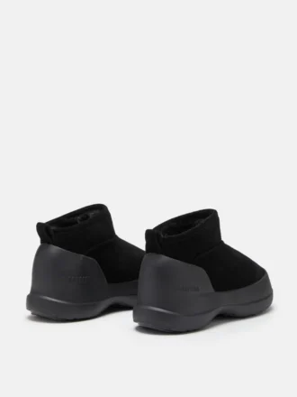 Mezzaluna svarta ankelboots i mocka Mezzaluna svarta ankelboots i mocka
