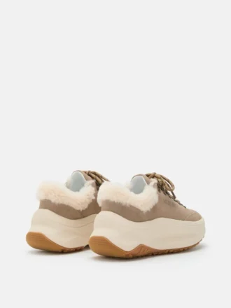 Moon247 City beige Sneakers i fårskinn
